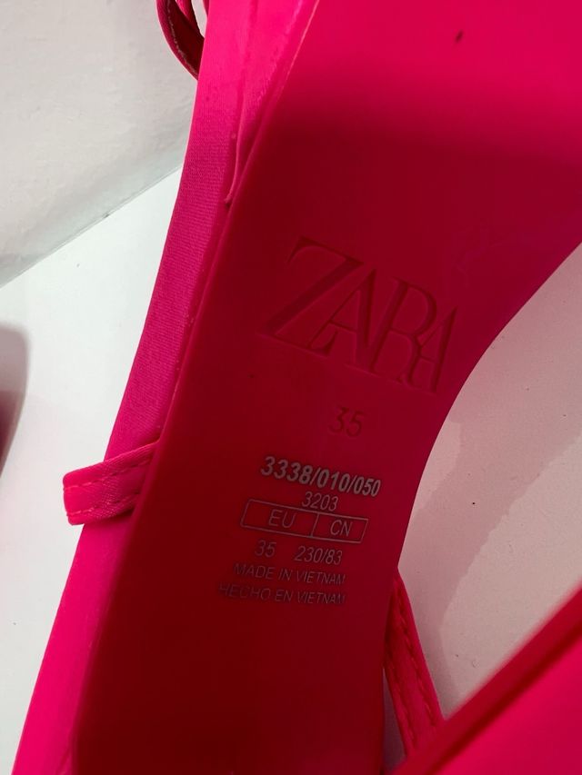 Sandali con tacco Zara