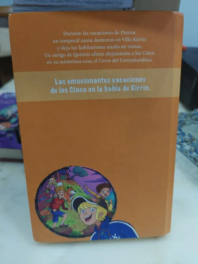 Los Cinco En El Cerro Del Contrabandista