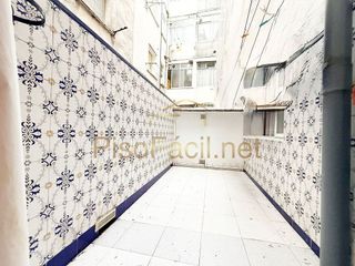 Local comercial en venta en Villayuventus-Renfe en Parla