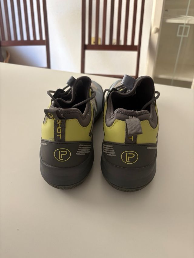 Zapatillas DropShot pádel hombre grises y amarilla