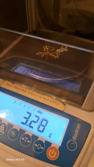 Colgante y cadena de oro 18K