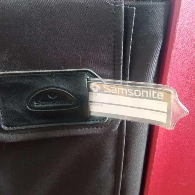 Maleta Rígida Samsonite Roja