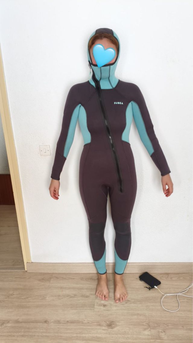 Traje de neopreno SUBEA con capucha