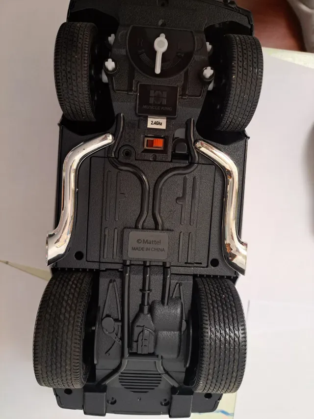 Coche RC Hot Wheels Policía