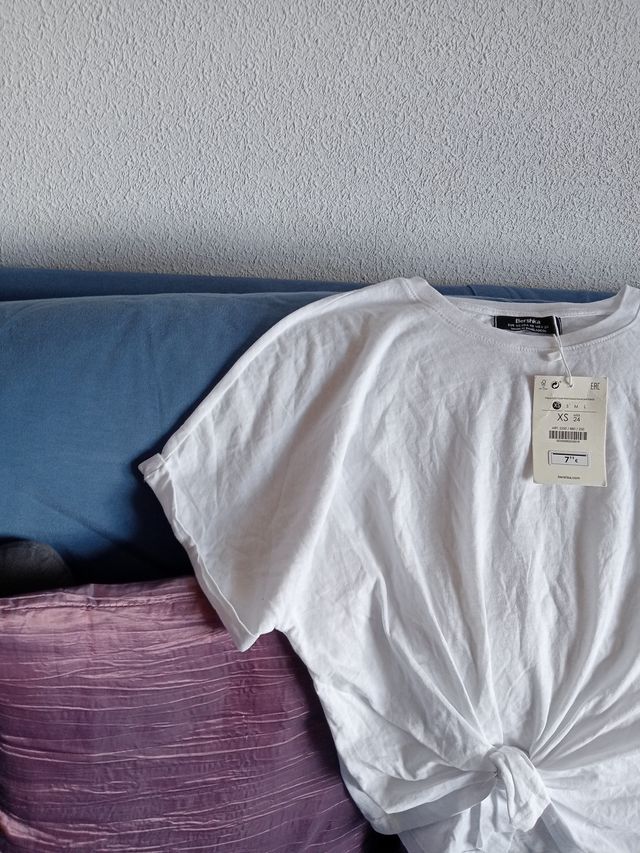 Camiseta Bershka blanca XS/34
