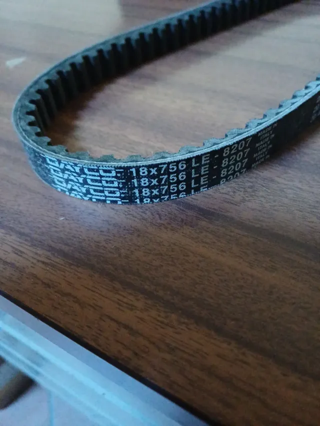 Cinghia Dayco 18x756 LE-8207 Piaggio