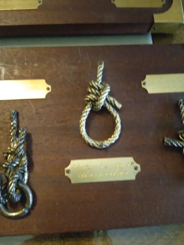 Marcos Nudos y Anclas Marinas