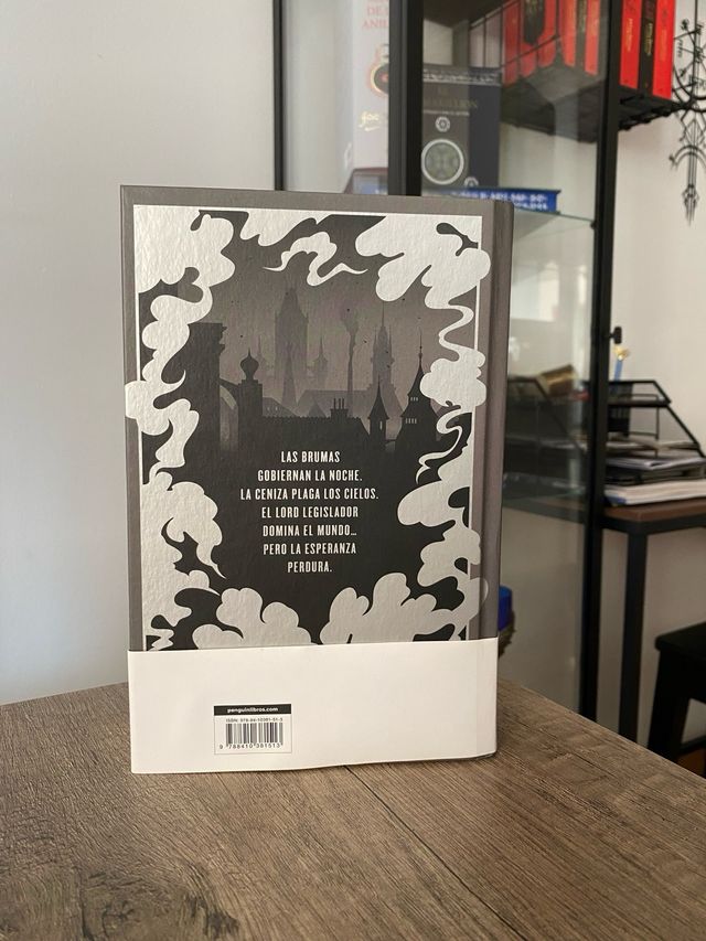 Nacidos de la Bruma (edicion limitada dedicada)...