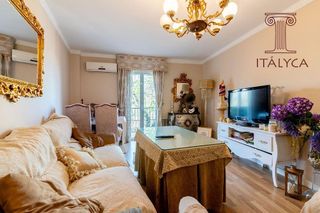 Piso en venta en Feria-Alameda en Sevilla