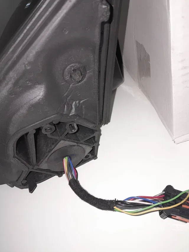 Retrovisor Peugeot 3008 Direito 2019