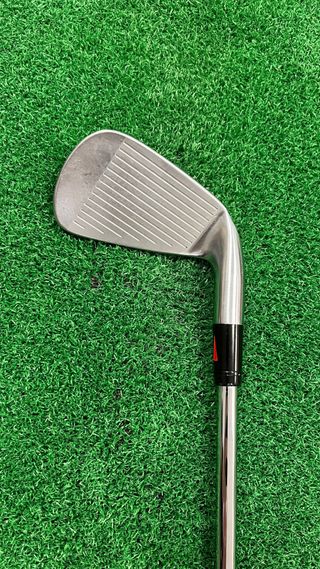 Hierro 7 Taylormade P770 zurdo