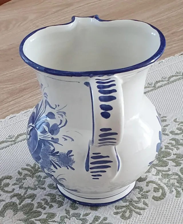 Caraffa in ceramica decorata