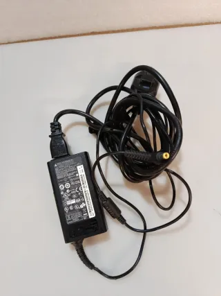 Cargador Portátil Acer 19V-3.42A