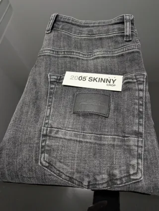 Pantalón vaquero gris Pull&Bear Talla 42 SKINNY