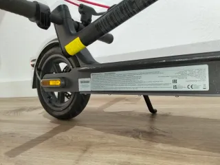 Patinete Eléctrico Negro