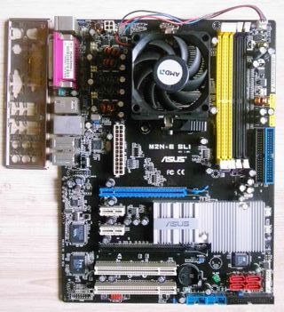 Placa base Asus M2N-E SLI AMD Athlon 64x2 5200+