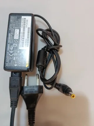 Cargador Acer 19V-2.1A