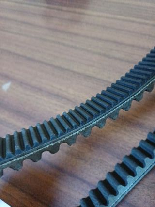 Cinghia Dayco 8192k per scooter Madison 400