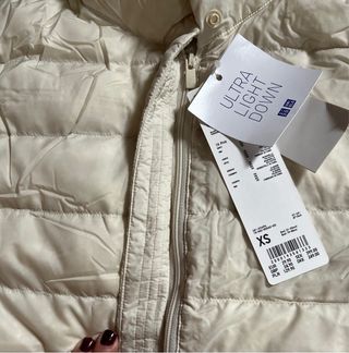 Chaqueta Uniqlo Plumas Blanca Talla XS