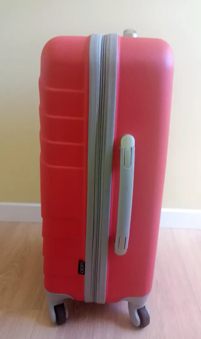 Maleta Mediana Rojo Coral Misako