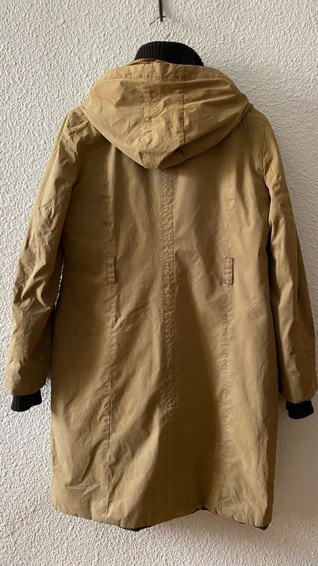 Parka Chaquetón Marrón con Capucha