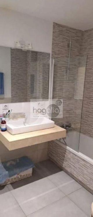 Piso en alquiler en Los Remedios en Sevilla