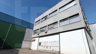 Nave industrial en alquiler en Fuente del Jarro en Paterna