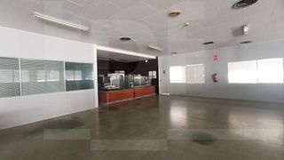 Nave industrial en alquiler en Fuente del Jarro en Paterna