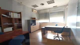 Nave industrial en alquiler en Fuente del Jarro en Paterna