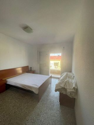 Piso en alquiler en Carolinas Altas en Alicante