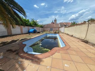 Casa adosada en venta en Meco pueblo en Meco