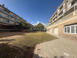 Local comercial en venta en Eixample Sud – Migdia en Girona