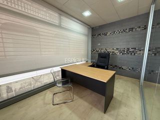 Local comercial en venta en Eixample Sud – Migdia en Girona