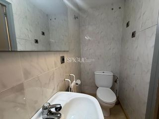 Local comercial en venta en Eixample Sud – Migdia en Girona