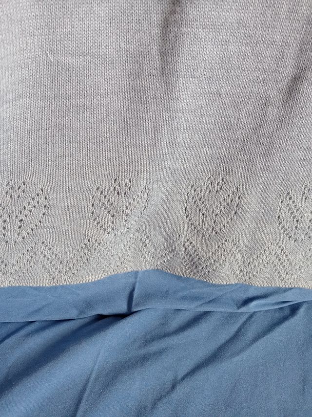 Chaleco gris de punto