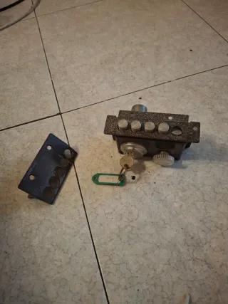 Cerradura de seguridad con llave