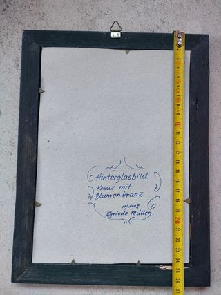 Dipinto Gesù in croce con fiori