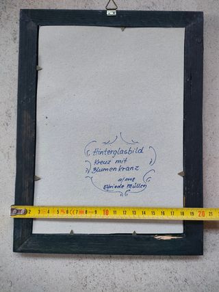 Dipinto Gesù in croce con fiori