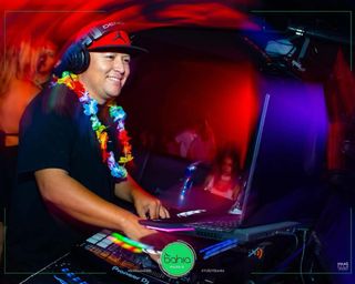 Contrata Dj música latina