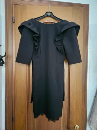 Vestito Zara nero con volant