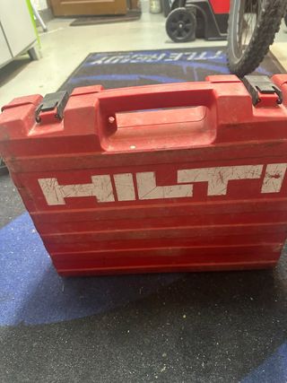 Maletín Hilti Rojo