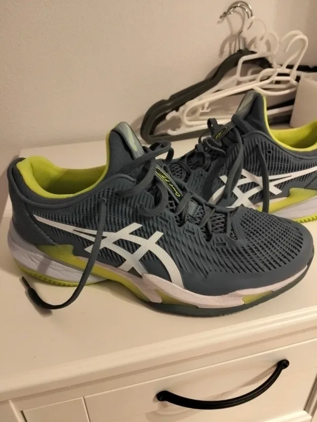 Zapatillas Asics Court FF 2 hombre,talla 42.