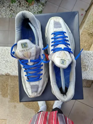 Nike Shox R4 "Racer Blue" 2002