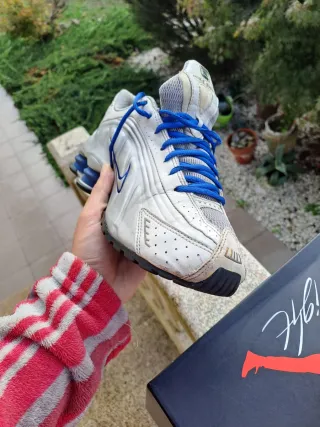 Nike Shox R4 "Racer Blue" 2002