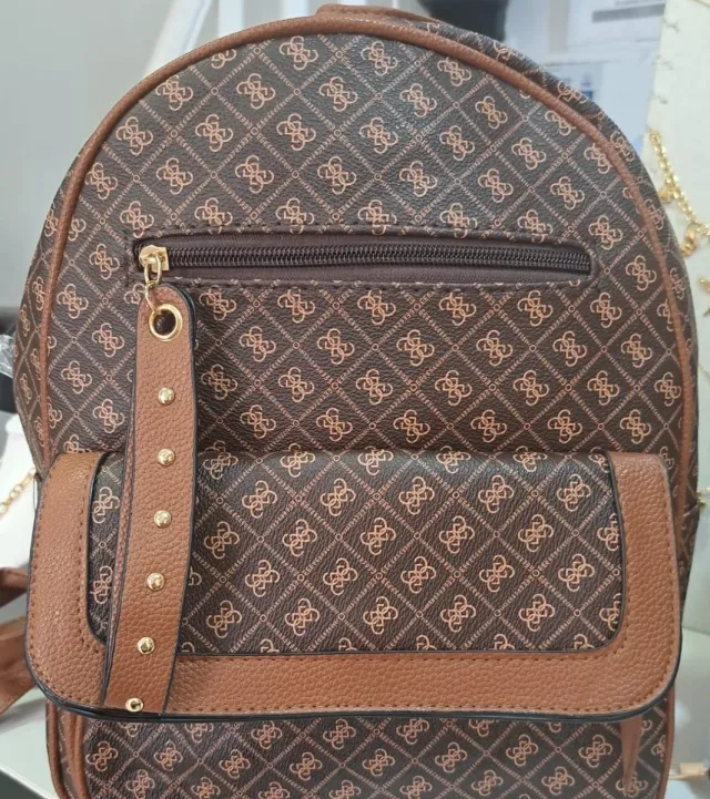 Bolso azul de PU con cadena