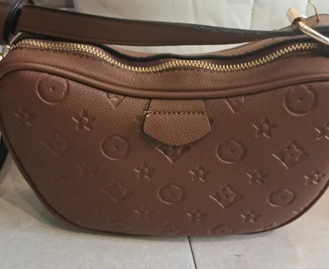 Bolso azul de PU con cadena