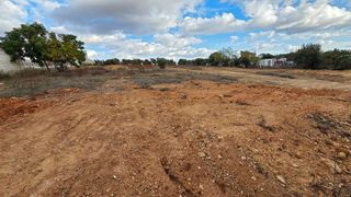 Terreno en venta en Montequinto en Dos Hermanas