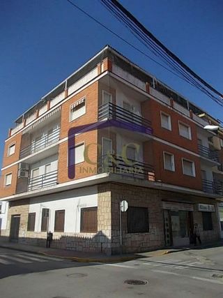 Edificio en venta en Manzanares