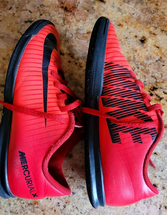 Zapatillas Nike niño fútbol sala N°34