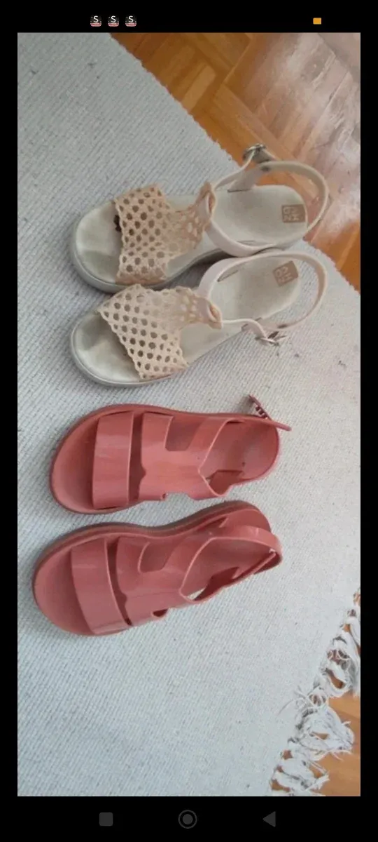 Lote 2 sandalias beige y rosa